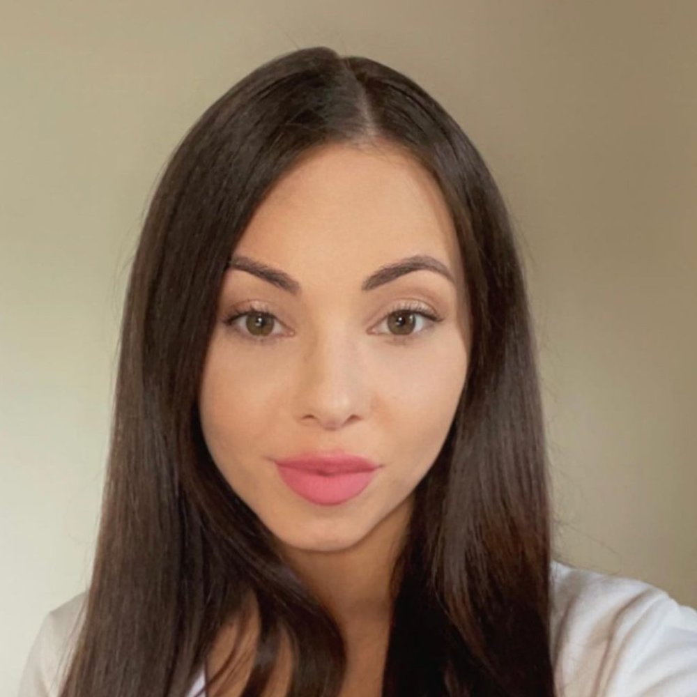 Meet your Posher, Destini